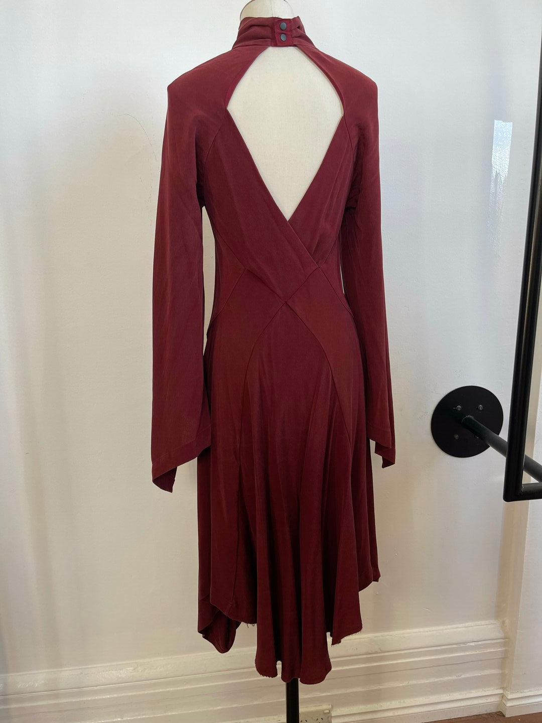 Elucidate Midi Dress - Oxblood