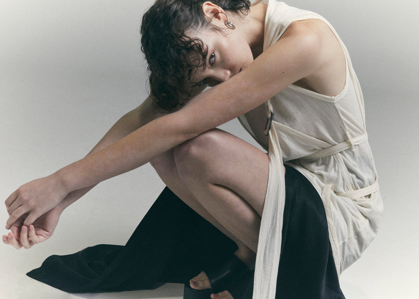 RECIETY - ANN DEMEULEMEESTER BUCKLE TOP - WHITE