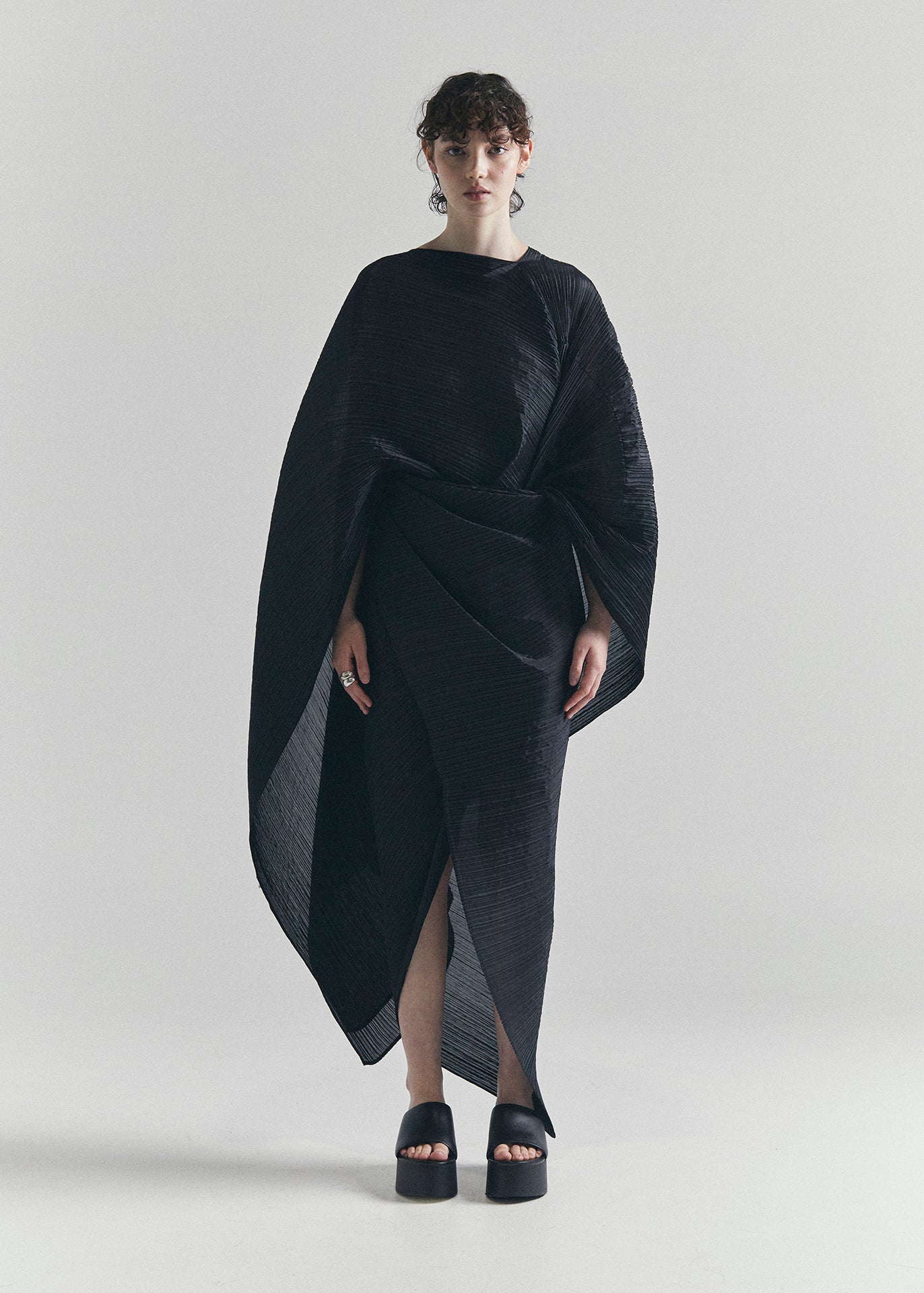 RECIETY - PLEATS PLEASE ISSEY MIYAKE LONG DRESS - BLACK