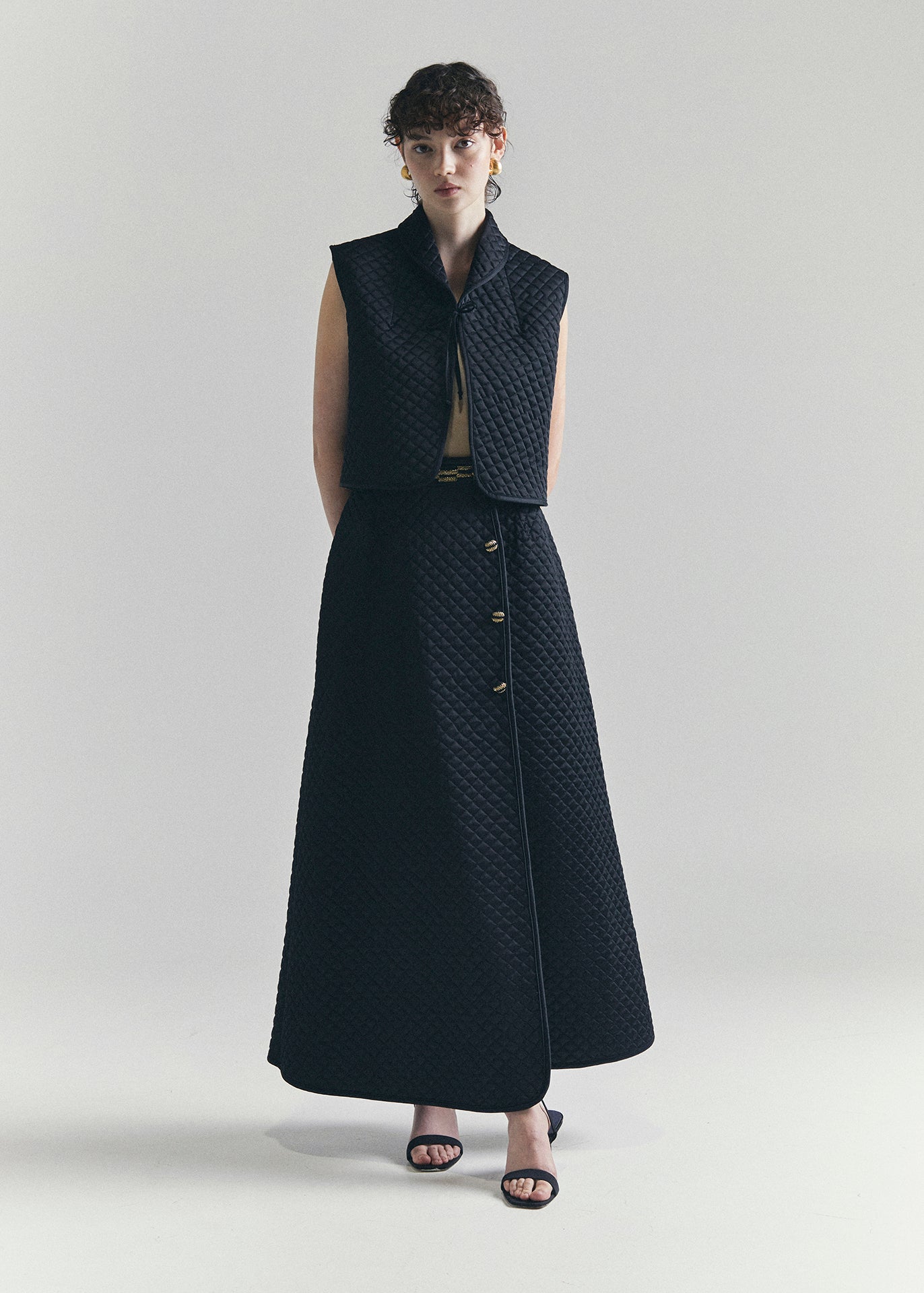 RECIETY - VINTAGE QUILTED TOP & SKIRT SET - BLACK