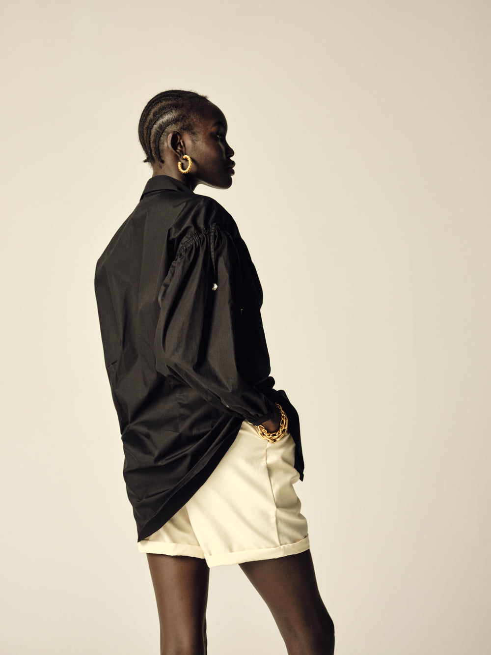 AUTARK - GATHER SLEEVE SHIRT - BLACK