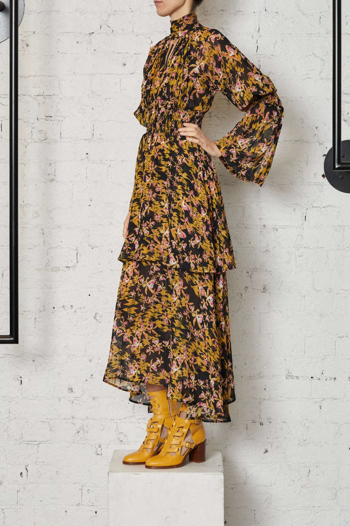 QUEEN BEE DRESS