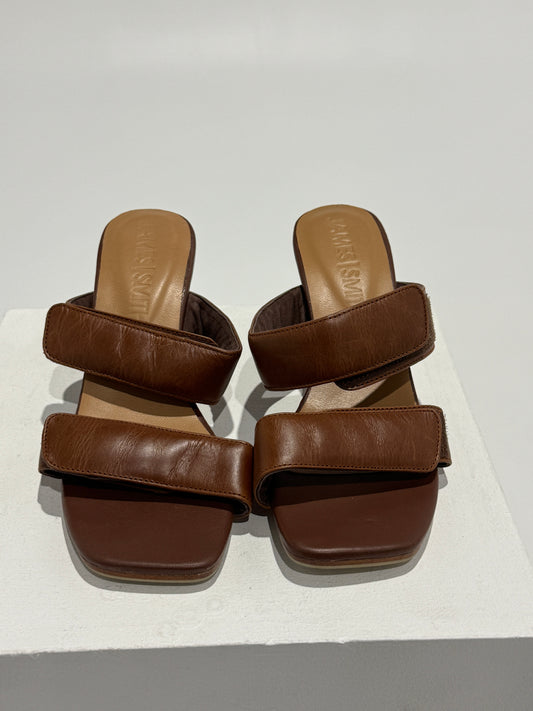 James Smith - Izano Heel Vintage Brown Size: 6