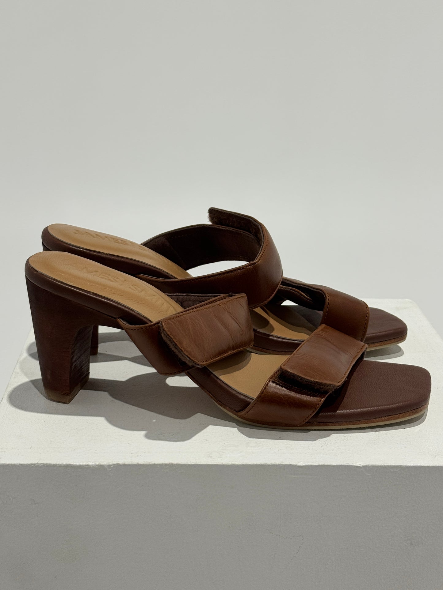 James Smith - Izano Heel Vintage Brown Size: 6