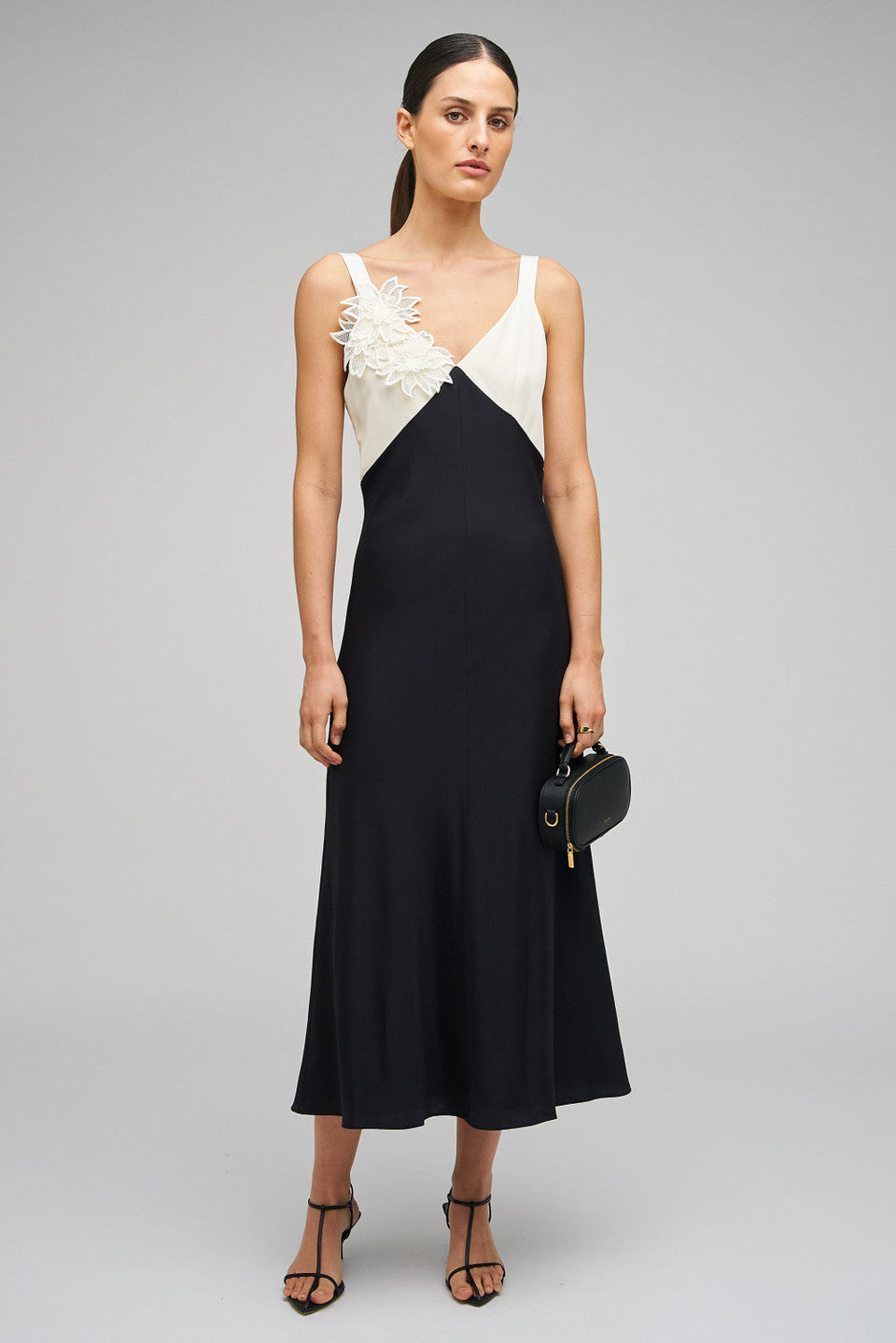 MESH FLOWER SLIP DRESS - BLACK/CREAM