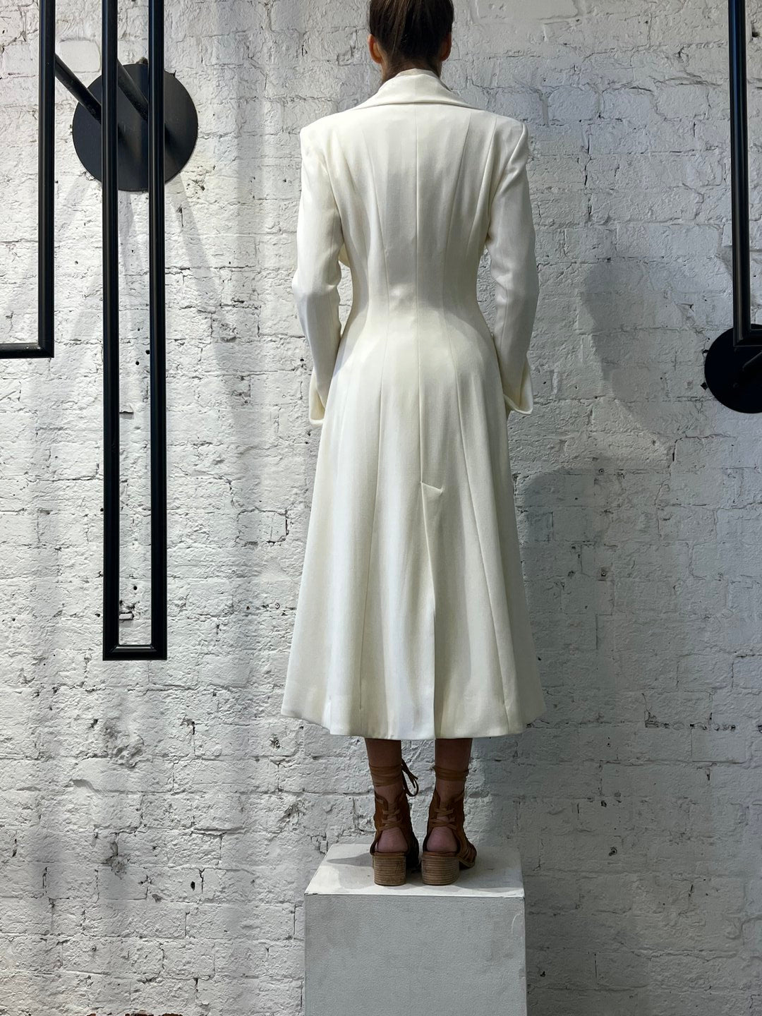 CAPE COAT