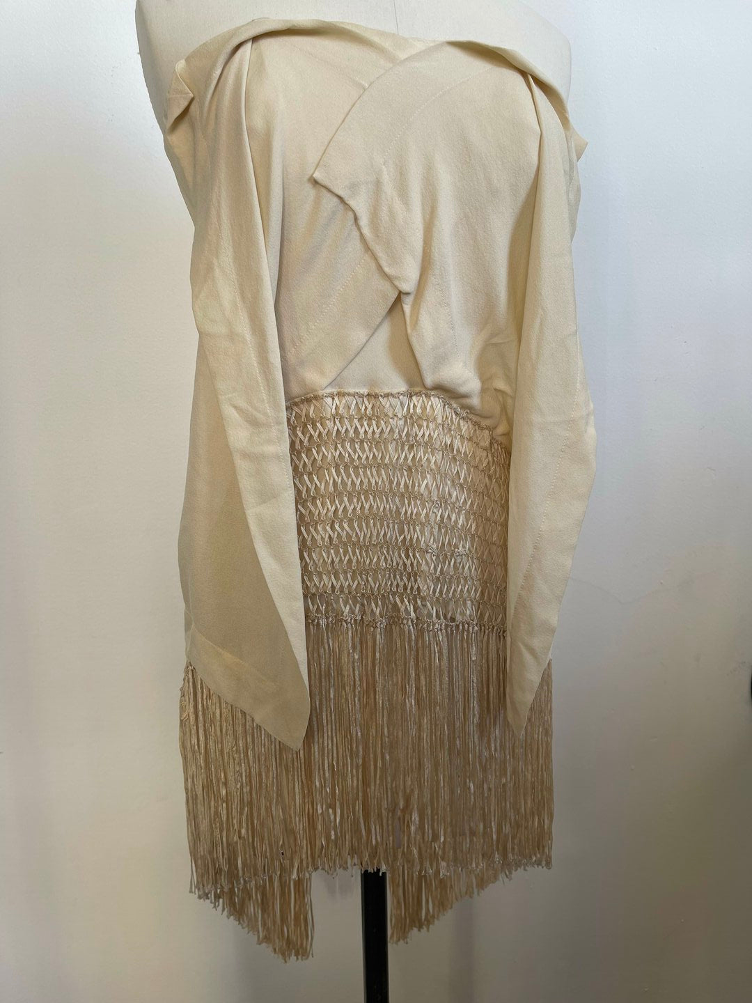 VINTAGE IVORY STRAPLESS TOP